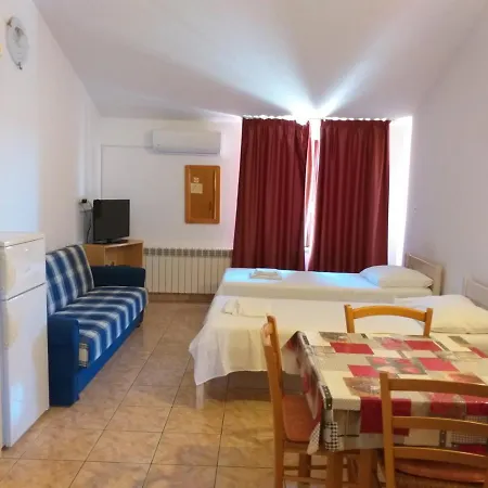 Гостевой дом Barbara Veruda Porat 3*